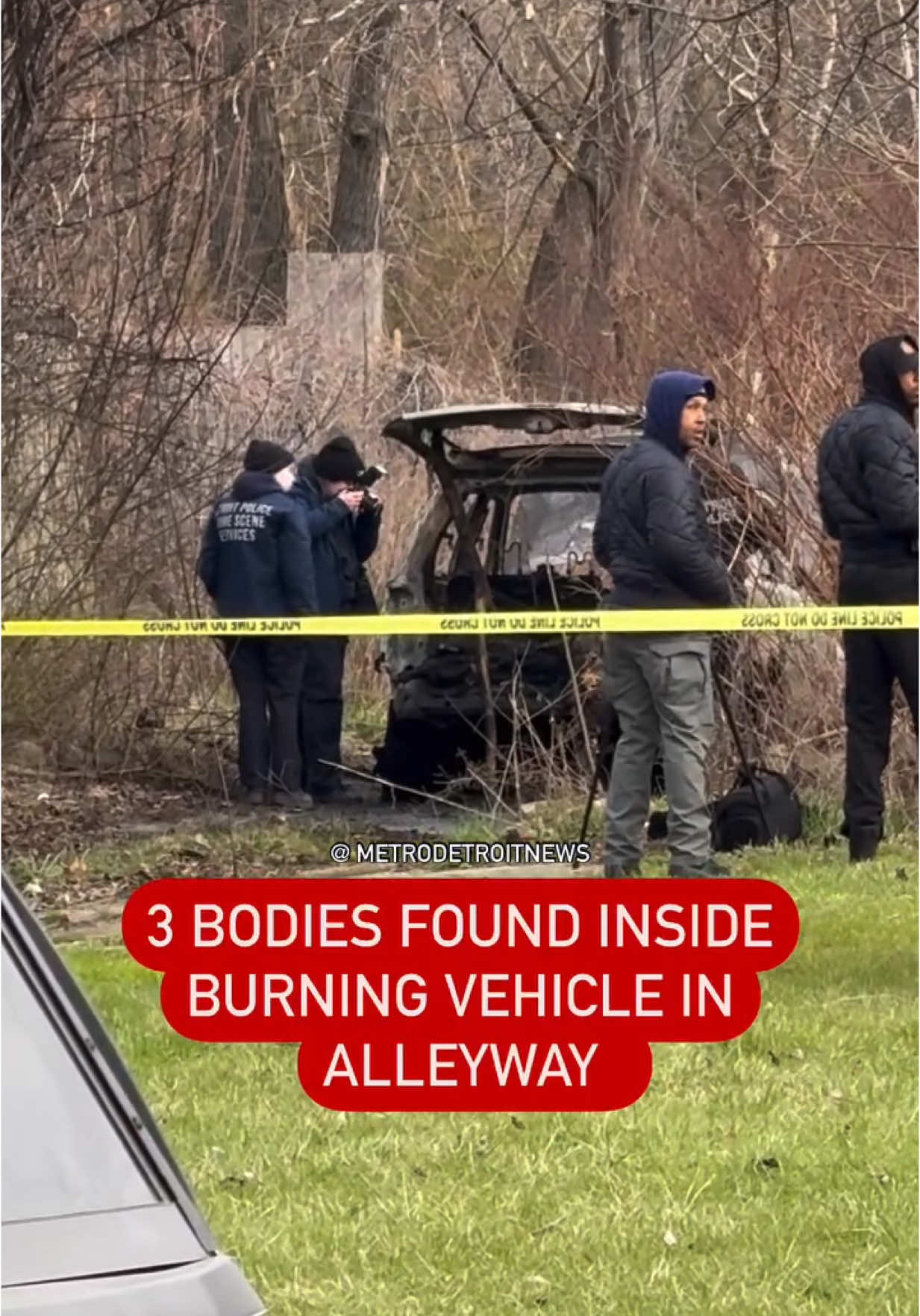 #BREAKING 🚨Detroit police, State police are investigating after 3 bodies were found in a burning vehicle early Sunday morning. The scene unfolded around 5 am Sunday in the area of 30th and Milford, which is near McGraw and Grand Blvd. Police say Detroit fire was called regarding a burning vehicle in an alleyway. After extinguishing the car, 3 bodies were discovered beyond recognition.  No further information has been released. Anyone with information is asked to contact the Detroit Police Department Homicide. (News & information release only) @metrodetroitnews