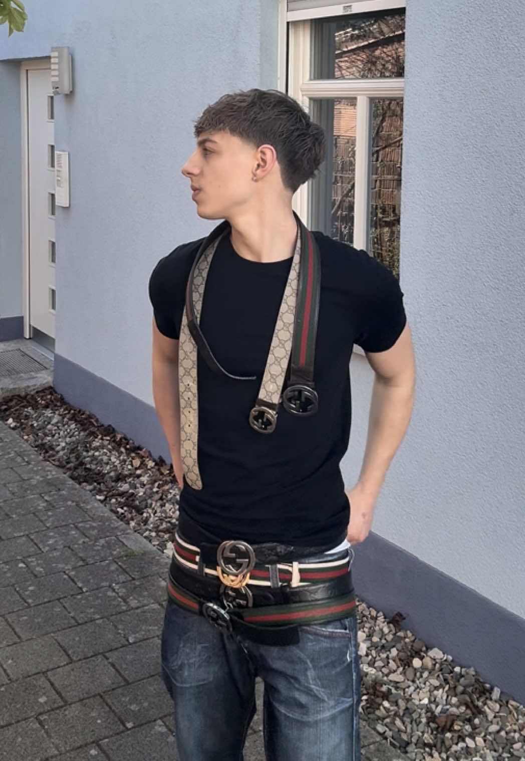 Wer hat mehr Gucci als ich ?🤨 #pashastyle #berlin #outfitinspo #fashion #berlinstyle #outfit #guccibelt #streetwear 