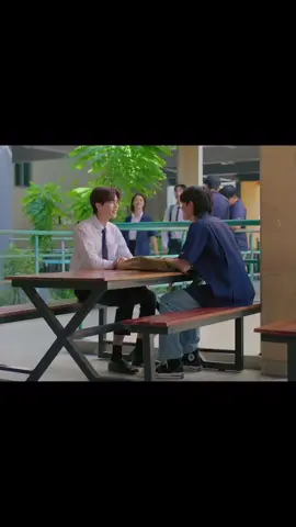 หวงแฟน หน้าอ้อน ปากหงึ ตาแป๋ว ครบสูตร 🐱 #Perfect10LinersFinalEP #emiamily #perthppe #santapp #junniorrs #markjrtn #โยธากรรณ #เพิร์ธแซนต้า #จูเนียร์มาร์ค #ไฟฟ้าไวน์ 
