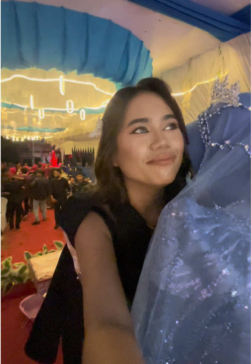 Lebih salting di bilang wangi dari pada cantik😫