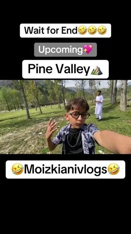 Moizkianivlogs🤣#moizkianivlogs #trending #fyp #fypシ 