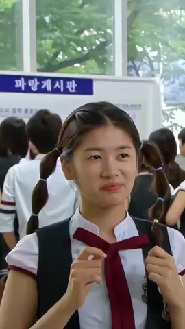 senyum baek seung jo untuk oh hani🤗 Walaupun dinginnya kaya kutub utara tapi sekalinya senyum bikin salting brutal🥰 dan juga faktanya bahwa Hani selalu menjadi alasan di balik senyuman itu😊☺ #jungsomin #jungsomin❤❤❤ #정소민 #kimhyunjoong #playfulkiss 