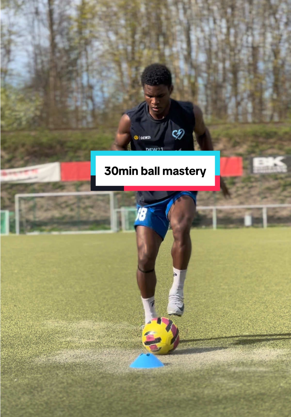 BALL MASTERY⚽️| #footballtiktok #footbal #ballmastery #goviral #footballtraining #forupage #soccertiktok #technicalanalysis 