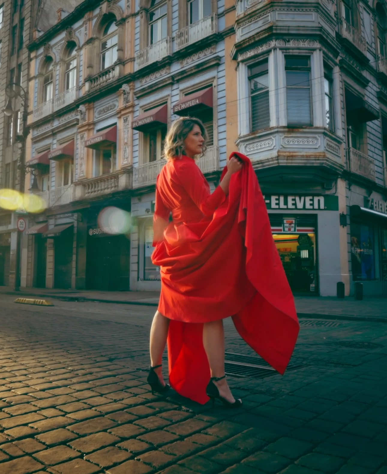 María Dolores Gaitán by Carolina Herrera. Fashion Film & Music  . . . #fashion #fashionfilm #moda #fx3 #film #cam 