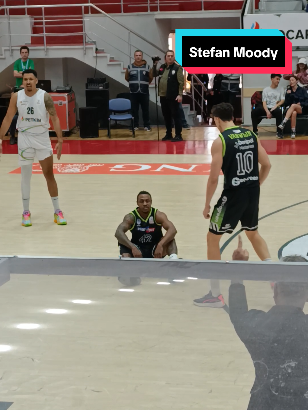 Stefan Moody 3+1 🔥 #hücumfaul #basketball #bsl  #merkezefendi #kesfet #fypシ゚ 