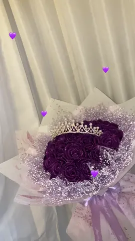 Siapa disini pecinta purple🫵🏻 #travelhematramadan #tokobungabali #flowtabouquet #velocity #graduation #giftideas #happybirthday #graduation #happybirthday #giftideas #fyppppppppppppppppppppppp #masukberanda #hadiahpacar #buketsatinbali #StopMotion 