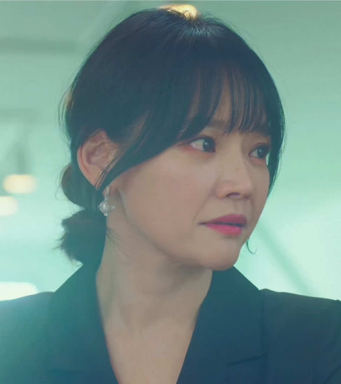 and how odd it is to be haunted by someone that is still alive #twentyfivetwentyone 