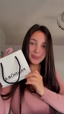 Vean mi historia para ver cómo es el vestido negro 🤩✨