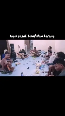 lagu sasak buntulan kereng#coveranakrantau#lagusasakviral #cilokaklombok #sasaklombok #fyp #lagusasaklombok #lomboktimur #lombokvirall #lomboktiktok 