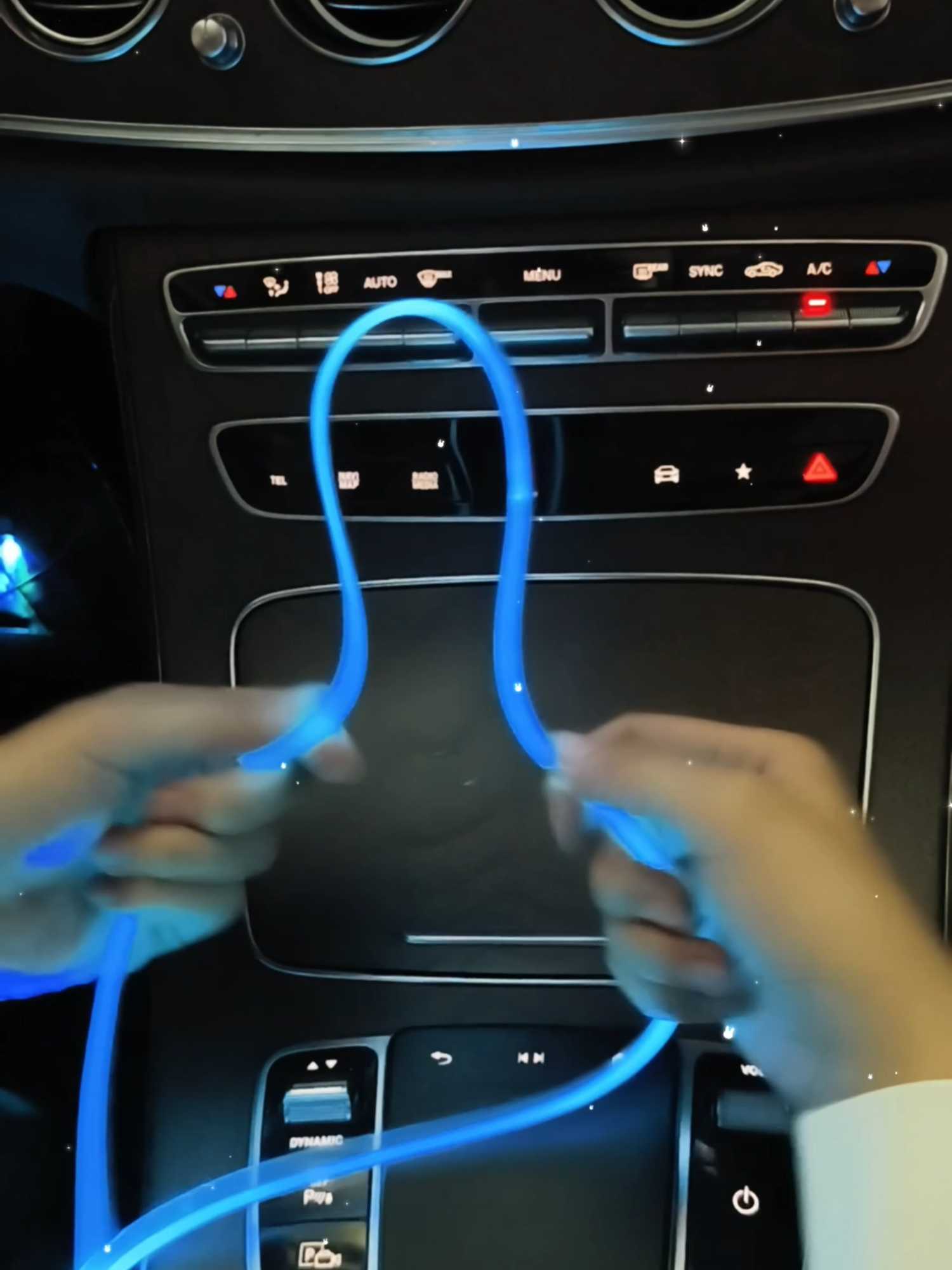 Very useful car light strip!#driving #skills #knowledge #tips #fpy