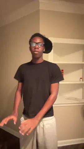 #manlikewyatt #behappy #fyp 