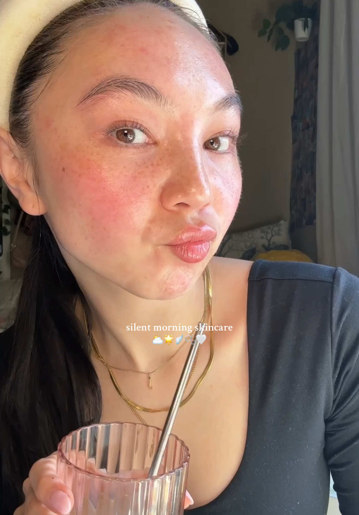 happy sunday!!🤍✨🫧 @Caudalie @rhode skin @Peach & Lily @Youth To The People @Kiehl's Since 1851 @Fenty Skin #silentgrwm #silentskincare #grwm #skincare #skincareroutine #glowyskin #glowyskincare #morningroutine #morningvibes #asmr #asmrsounds #asmrskincare #asmrvideo #charmbracelets #SelfCare #getreadywithme #pinterest #aesthetic #Vlog #girlythings #girlyaesthetic #cleangirlaesthetic 