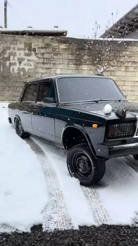 #özüdü😉✈️ #tutzdurun😘 #keşfetdüş #deyrlisiz🖤🐊 #aktivliyiqaldirax🤠📌 #