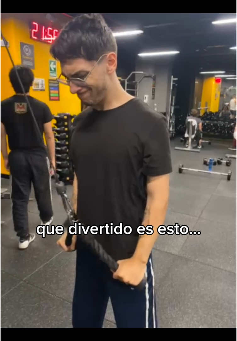 YA NO ES UN JUEGO… #powerlifting #gym #gymmotivation 
