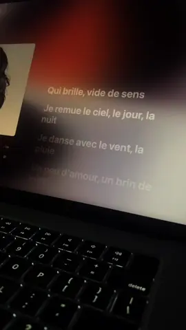 Derniere danse - Indila #applemusic #lyrics #music #vibes #fyp #musicvideo 