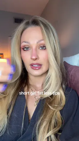 Head to IG for more💛 #fatlosstips #petite #fatlosscoach #caloriedeficit #fatloss #weightlosstips #weightlossforwomen 
