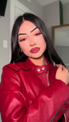 raw footage/ no beauty or blurring filter 