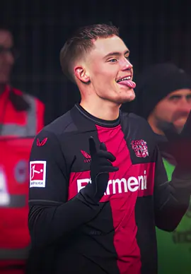 Vidrado Em Voce 🤩🤩#qaulity #footbal #footballtiktok #viral_video #aftereffect #edit #4k #messi #fyp #hight #vibe #treanding
