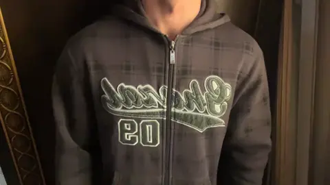 #fypシ゚ #foryoupage #viral #عضلات #بطن #يالبى #pppppppppppppppp #مز #حنون 