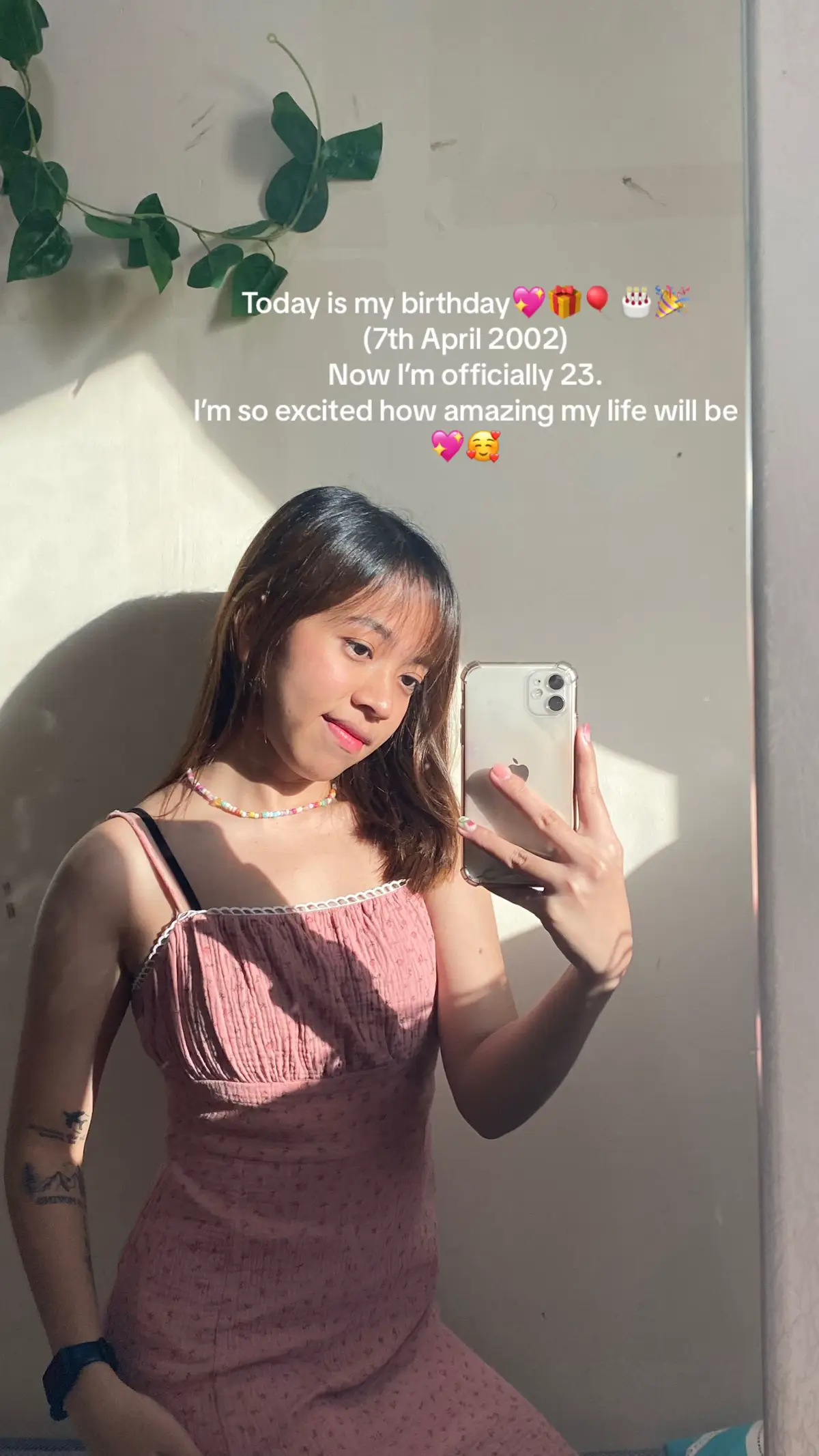 23 နှစ်တောင်ရှိလာပြီ။ ရှေ့လျှောက် အိိပ်မက်တွေကို အကောင်ထည်ဖော်သွားပါအုံးမည်။ 🥰💖