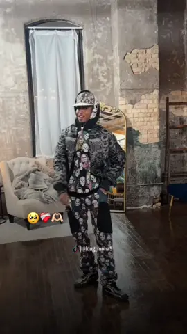 Adiga Lee Ani Kurabaa❤️🥹(New song) Sharma Boy ft Didi Naji#somalia #wizzmoha2 #foryoupage #hargesatiktok💚🤍❤ #somalitiktok #wizzmoha000 #xamarcadey🇸🇴🇸🇴🇸🇴🇸🇴 #somalia #sharmaboy @Sharma Boy🇸🇴✊🩸 