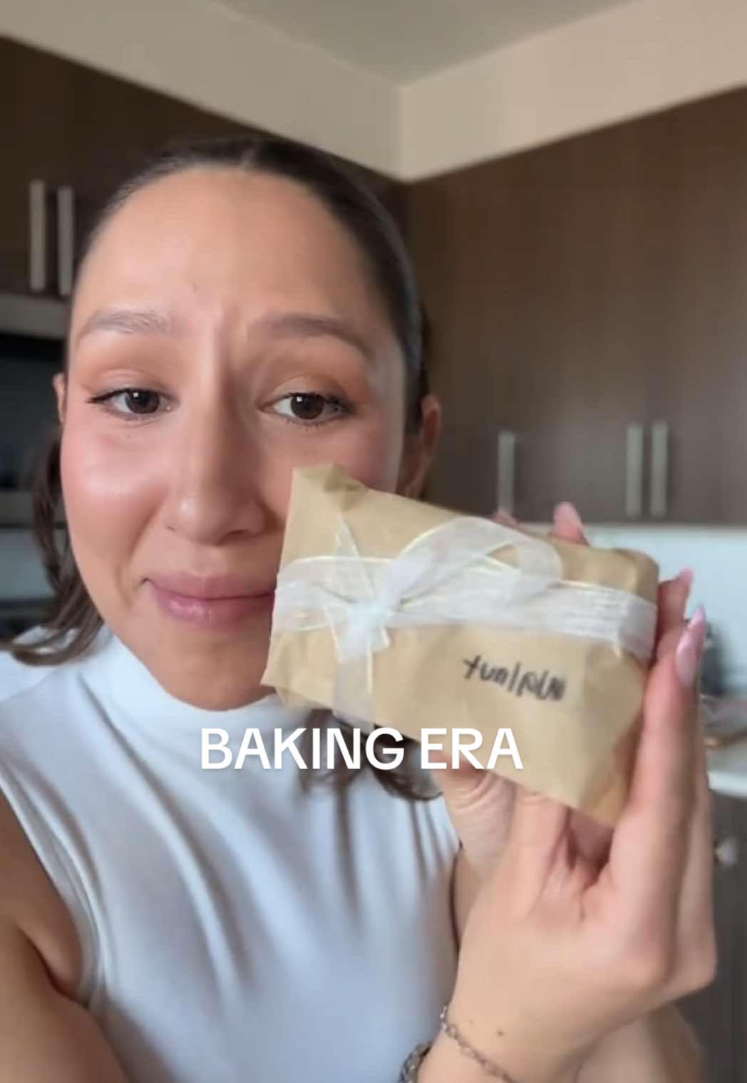 They came out sooo good and she loved it 🥹🤍  #bakingszn #bakinggifts #bananabread #bakingbananabread #miniloaf #friendship #giftideas #bakedgoods #besties #fypシ 