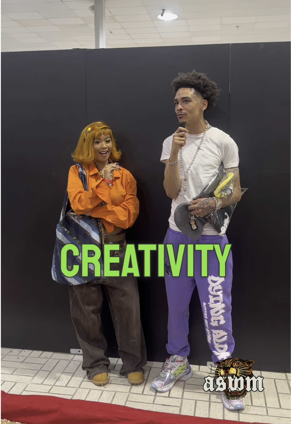 1-on-1 at the Atlanta Streetwear Market with @Casper 😈🤝 🎤  #ATLStreetWearMarket #fashion #streetwearbrand #streetwear #atlanta #clothingbrand 