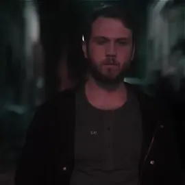 يمكن هاذا يكون اخر فيديو انزلة الان الدعم سيء ♥️ #مسلسلات_تركية #turkishseries #الحفرة #çukur #arasbulutiynemli #تصميمي #لايك #ياماش_سنا #ياماش_كوشفالي #yamaçkoçovalı 