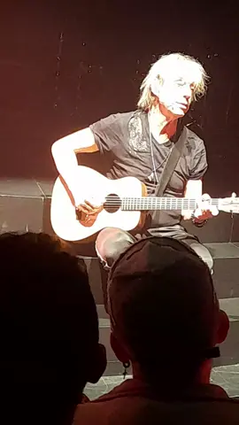 #concertsarenageneve  #jeanlouisaubert  #tourneepafini #barbara #disquanfreviendrastu ?