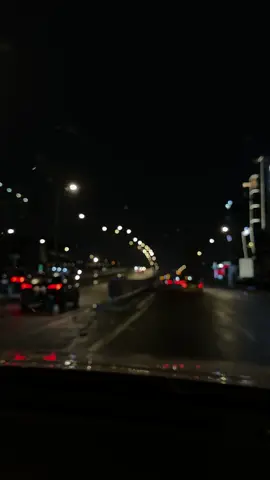 لايتعلم الإنسان القسوة الا عندما  تعاقبه الأيام على طيبة قلبه 💔