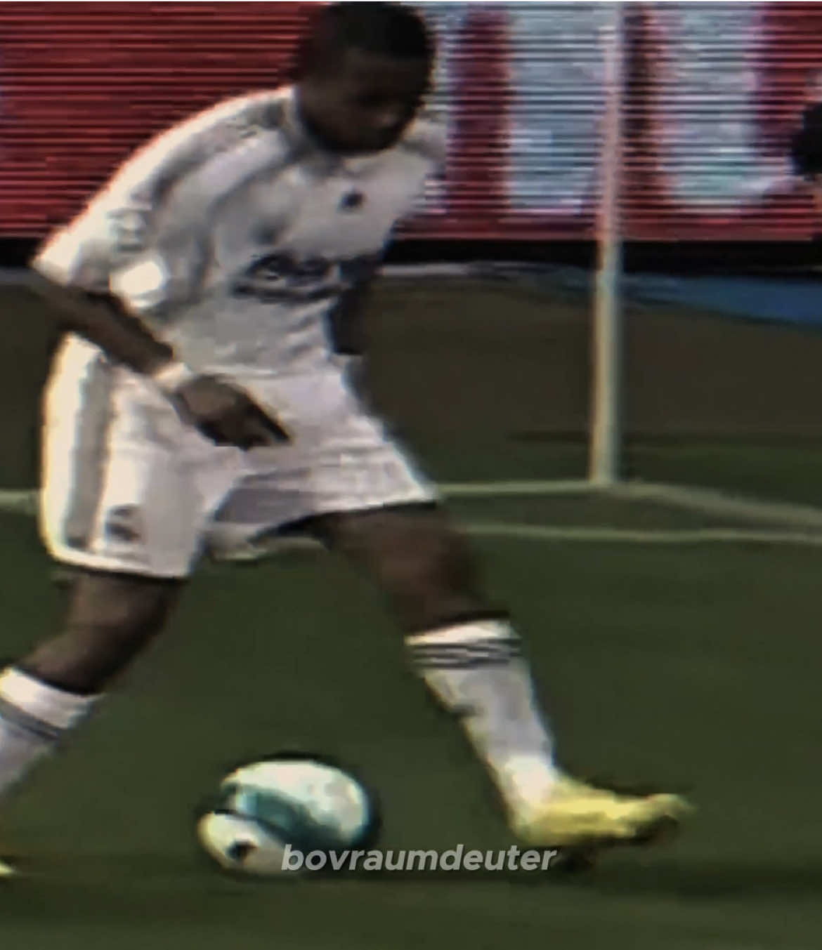 The art of the step over>>>  #fyp #stepover #brazil #ginga #neymar #futebol 