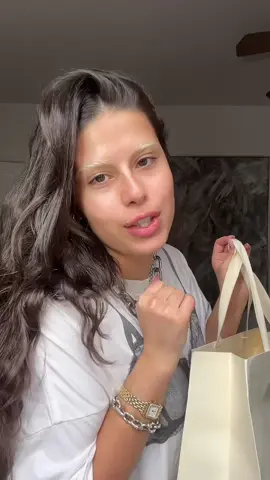 Styling my new hyperfixation vintage piece  #nyc #fashion #editorial #vintagefashion 