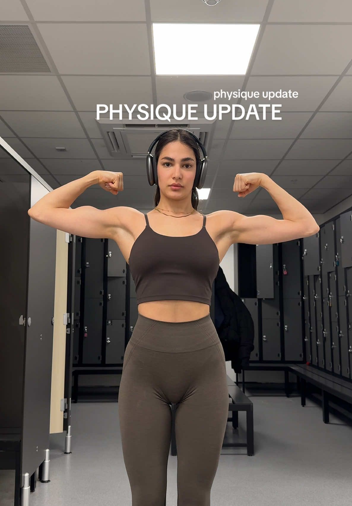 A little physique update | leggings @Oner Active #gymprogress #physiqueupdate #weightgain #musclegain #GymTok 