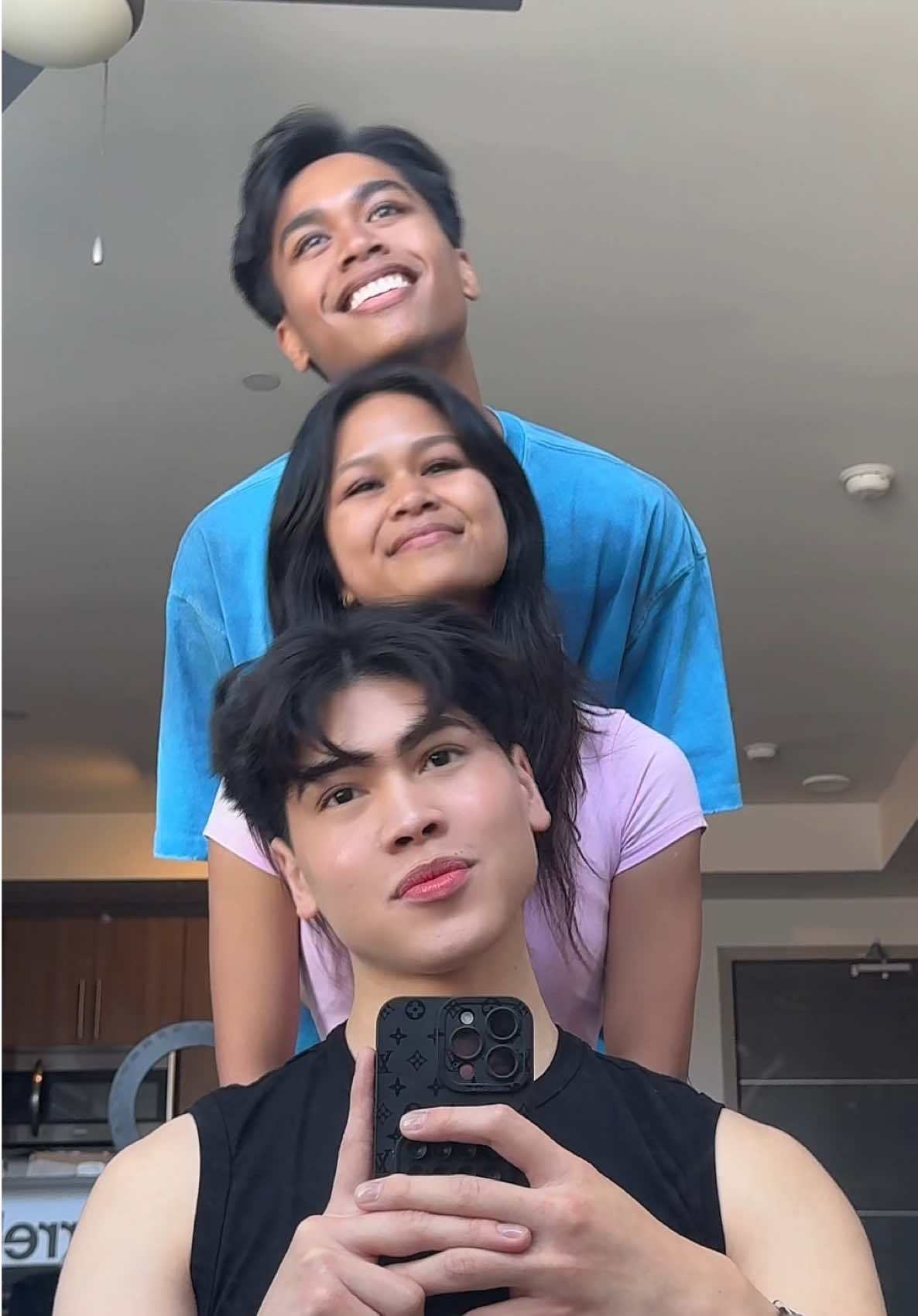 cousins by blood, friends by choice 🤞🏻@Angelo @Lexy 