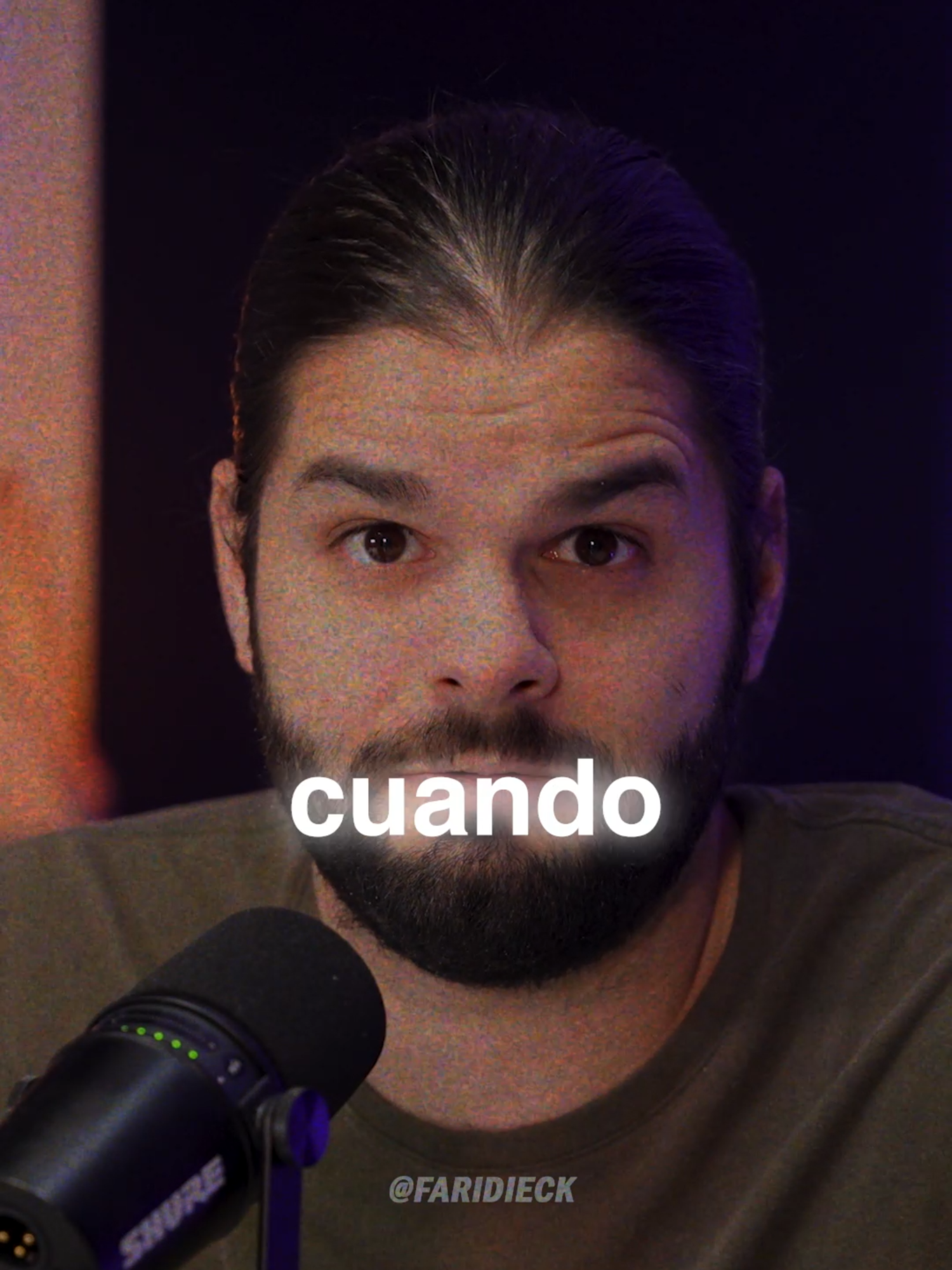 Nunca cambio... Sígueme aquí @faridieck para más relatos y reflexiones.
