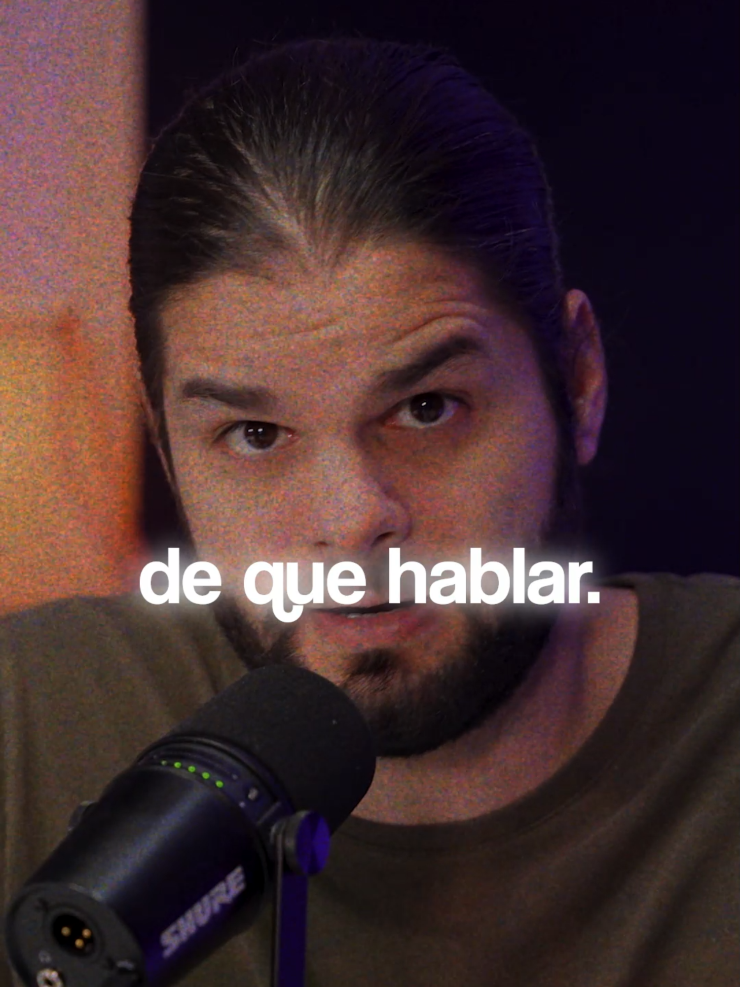 A veces el cierre no lo da una últimaconversación, lo da el aceptar que quizás ya no hay nada más de qué hablar. Sígueme aquí @faridieck para más relatos y reflexiones.