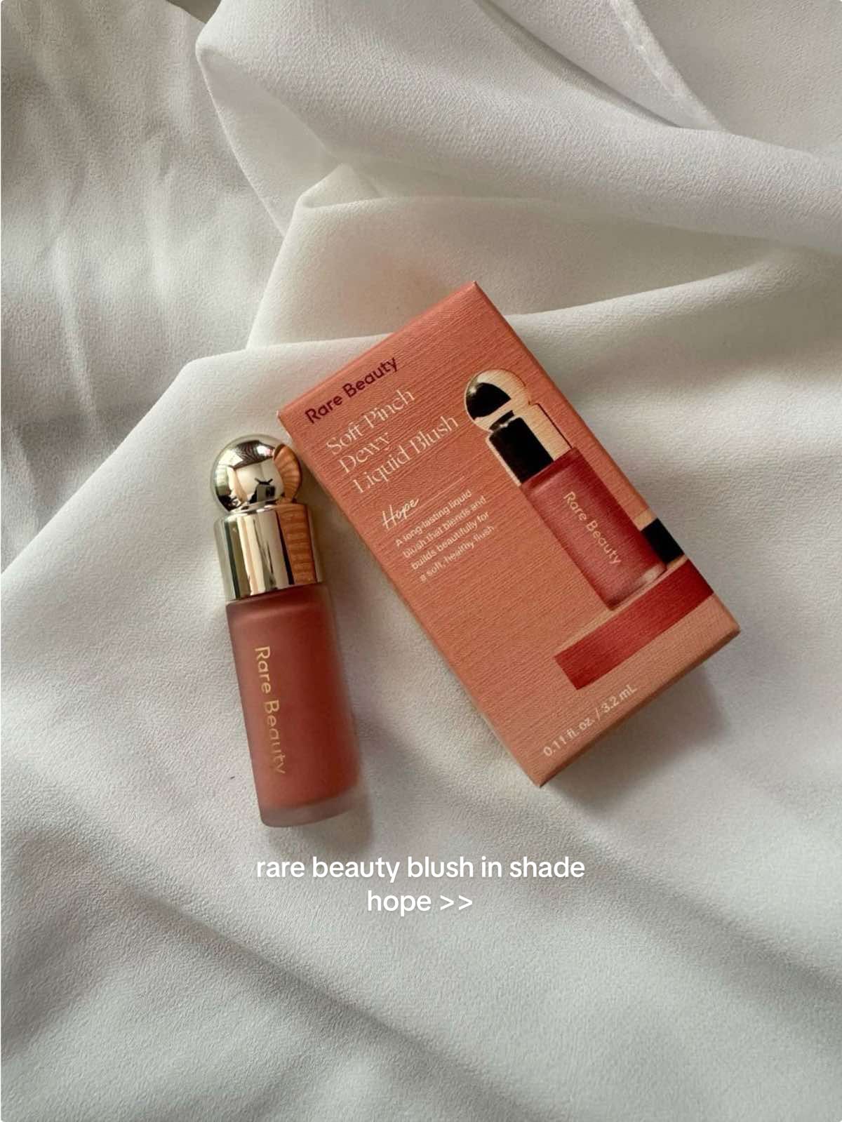 Nothing tops @Rare Beauty blushes. This is in shade ‘Hope’ 🎀🤌🏼 #rarebeauty #rarebeautyblush #rarebeautyhope #selenagomez #rarebeautymakeup #creamblush 