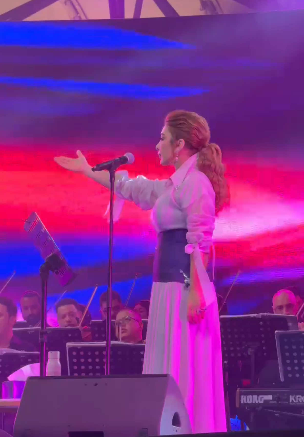 روح وروح 🎶 @sola @GlobalVillageAE @RotanaMusic  #اصالة_في_القرية_العالمية