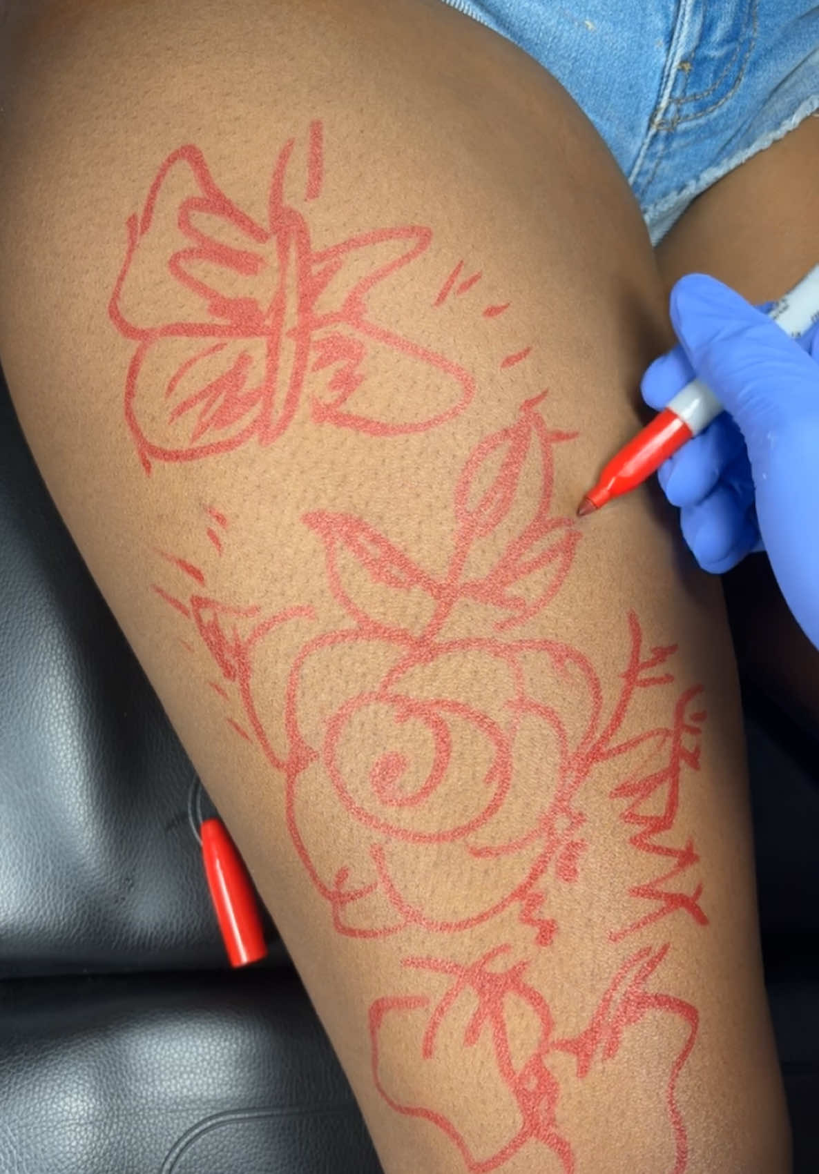 how did she do for her first tattoo??🔥🔥🔥#fy #fyp #fypシ #viral #foryoupage #tattooartist #tattootiktok #trusttheprocess #tattooidea #hartsvillesc #southcarolinatattooartist #charlottetattooartists #legtattoo #flowertattoo #coveruptattoo #explore #butterflytattoo #halfsleevetattoo 