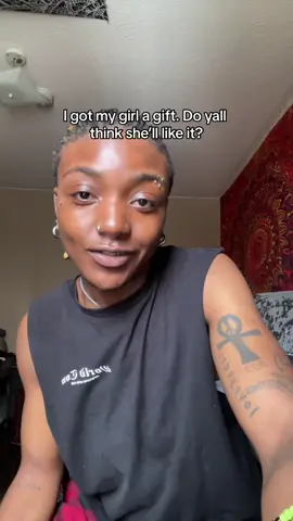 What yall think? I made sure she wont see this 😌