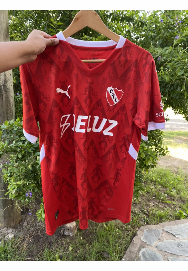 Todo rojo ❤️  camiseta de independiente titular ❤️ seguinos en ig: camisetas.luzu #fyp #fyppppppppppppppppppppppp #fypviral #fypツ #paratiiiiiiiiiiiiiiiiiiiiiiiiiiiiiii #todorojo #independiente 