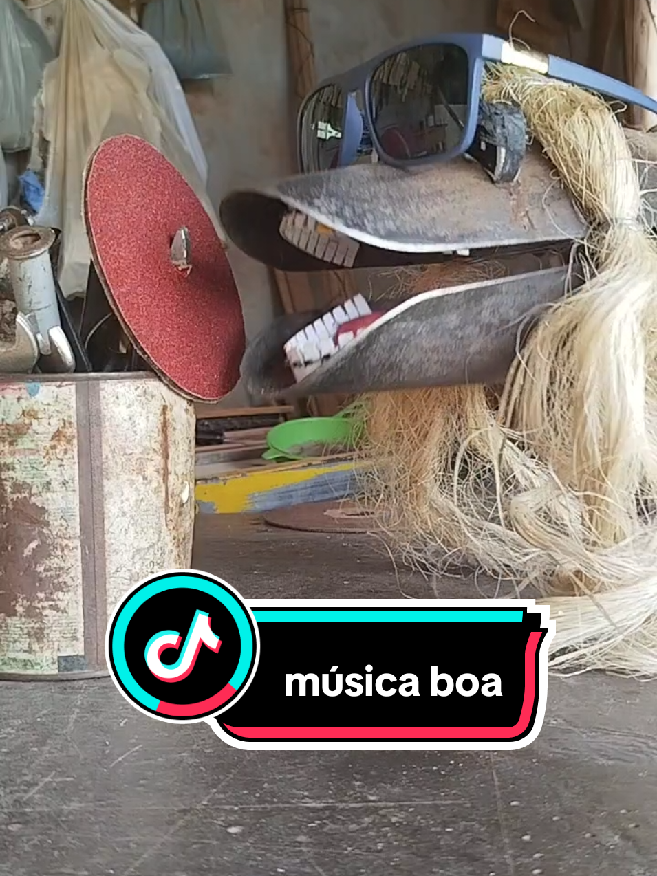 cavadeira cantora #ferramenta #dublagem #cavadeira 