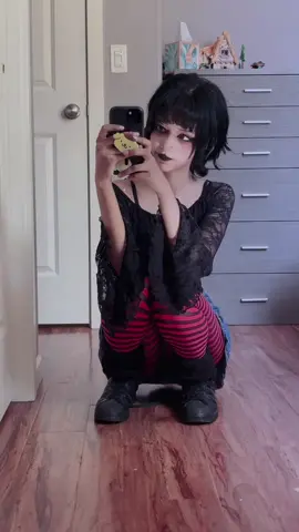 i love this song more than you can ever imagine (please ignore that my popsocket does NOT match the aesthetic and the stupid clear thing on my shirt)  #løren #alt #altgirl #alternative #fitcheck #altoutfits #pompompurin #oooeee #mavis 