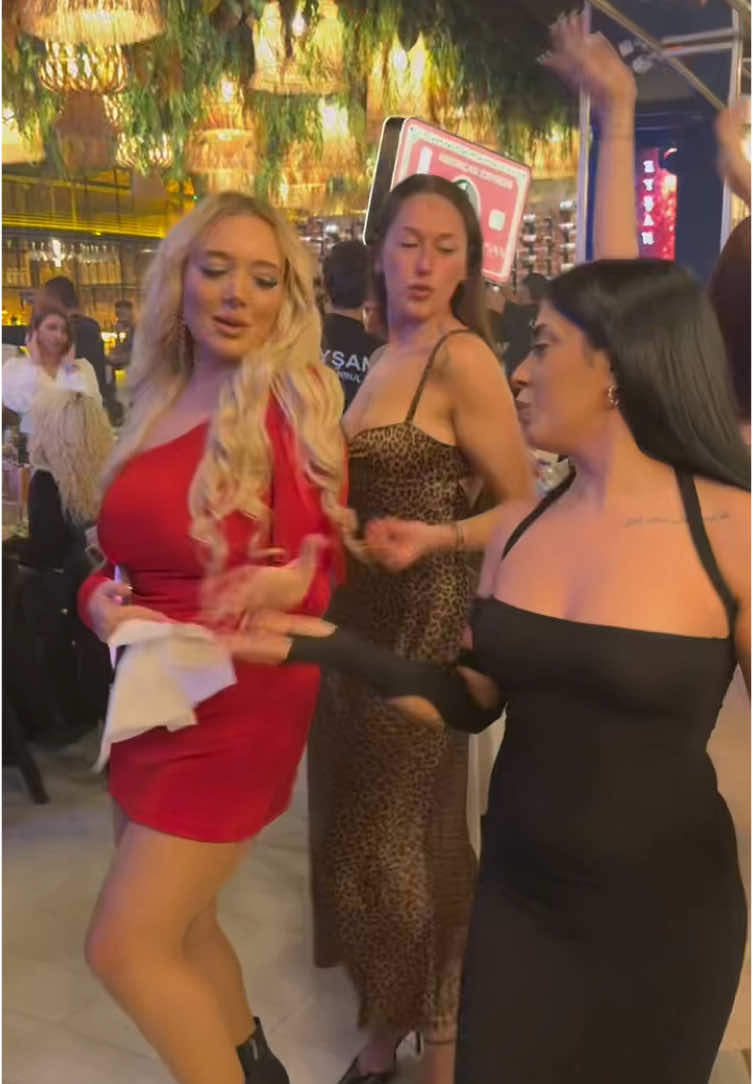 Eyşan Yeni Nesil Meyhane  Bilgi ve Rezervasyon: 0 (531)-930-86-81  Haftanın 7 Günü  19:00-02:00 saatleri arası eğlence  Fulya / Beşiktaş / İstanbul 📍