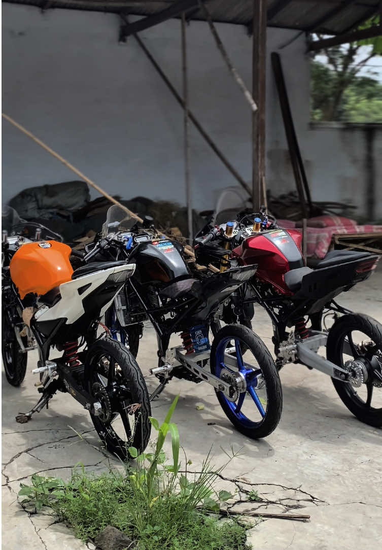 ❤️‍🩹 #beranda #cbr150r #fyp 