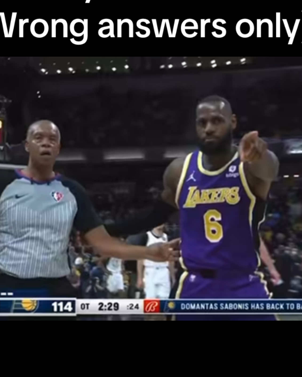 LeBron snitches to the refs, gets 2 fans kicked out of game! 🤣😭 what did they say??? 🧐