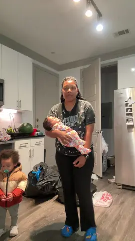 Should I show the hubby this dance ?? 👀👀