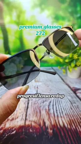 Kacamata baca model stylish lensa redup full progresif premium. #kacamataplus #kacamatabaca #kacamataprogresif #kacamatadoublefokus 