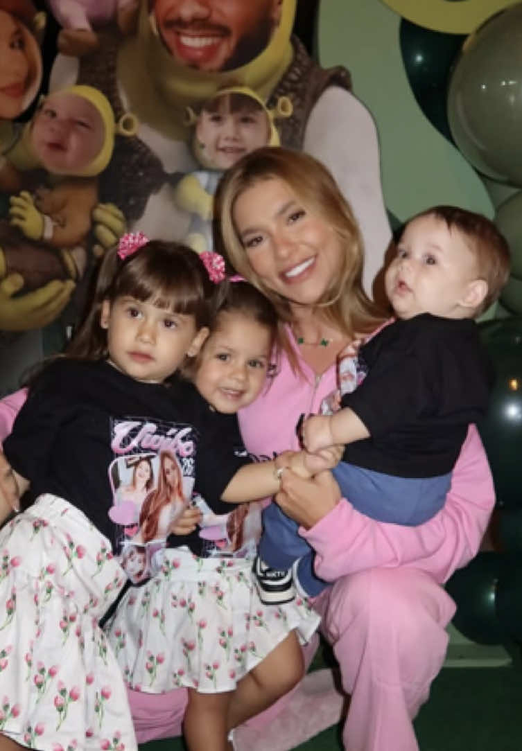 #virginiafonceca #zefelipe #mariaalice #mariaflor #joseleonardo #foryou #fyp 
