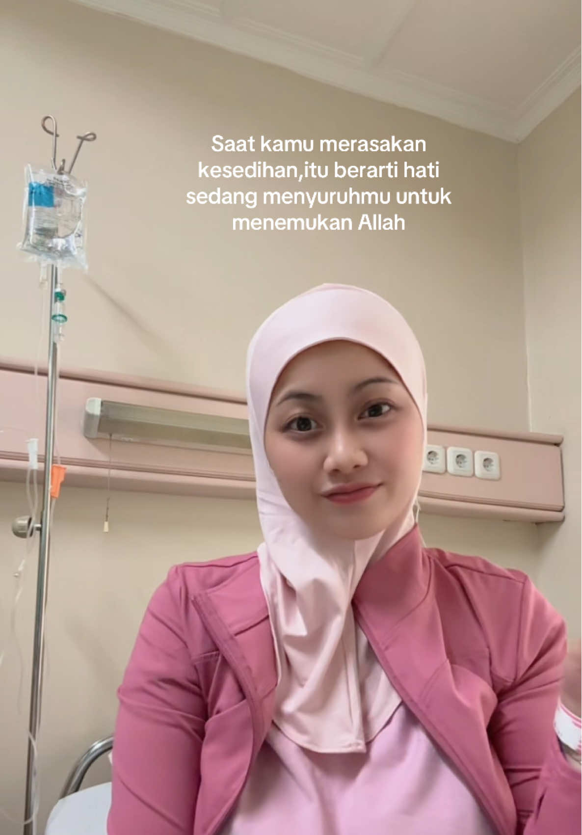 Kesedihanku tak berujung 🥀 #trending?song🔥fyp #soundviral #fyp #dancetiktok 
